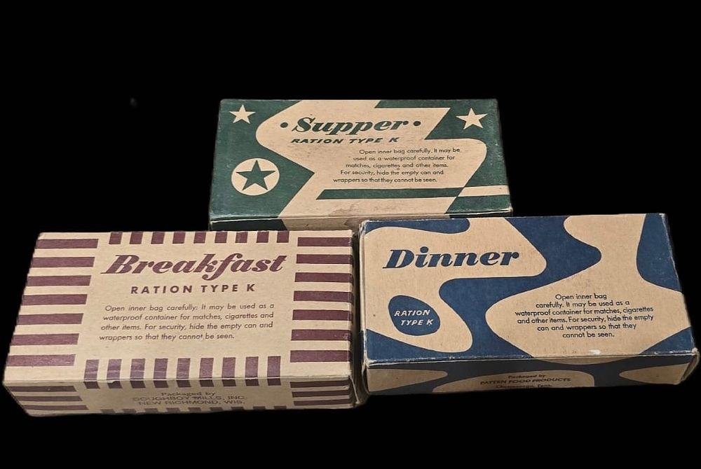 Lot 187: Reproduction WWII Meal Boxes - Display Use