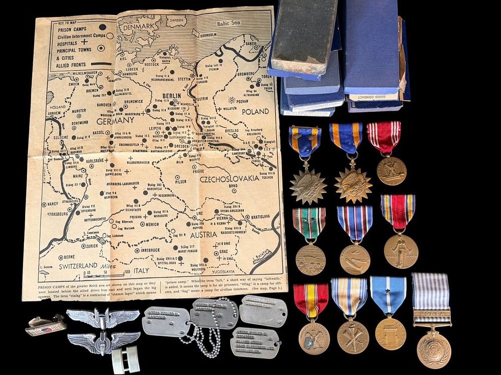 Lot 220: WWII 99th BG navigator grouping - Ploesti