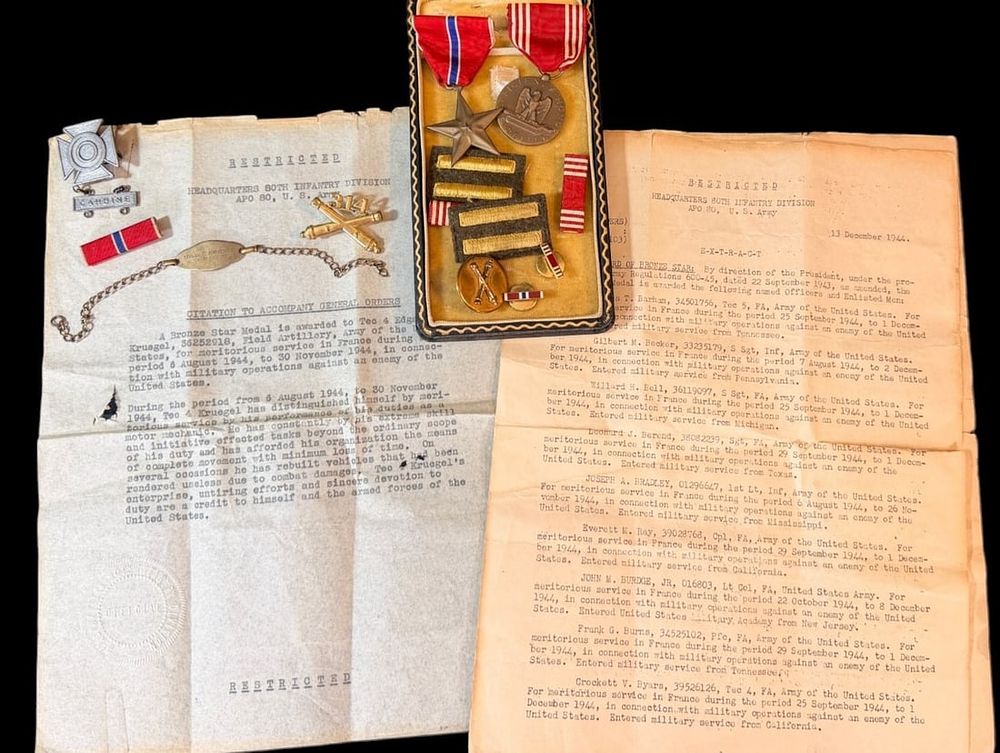 Lot 225: WWII Bronze Star with Citation Group, 80th