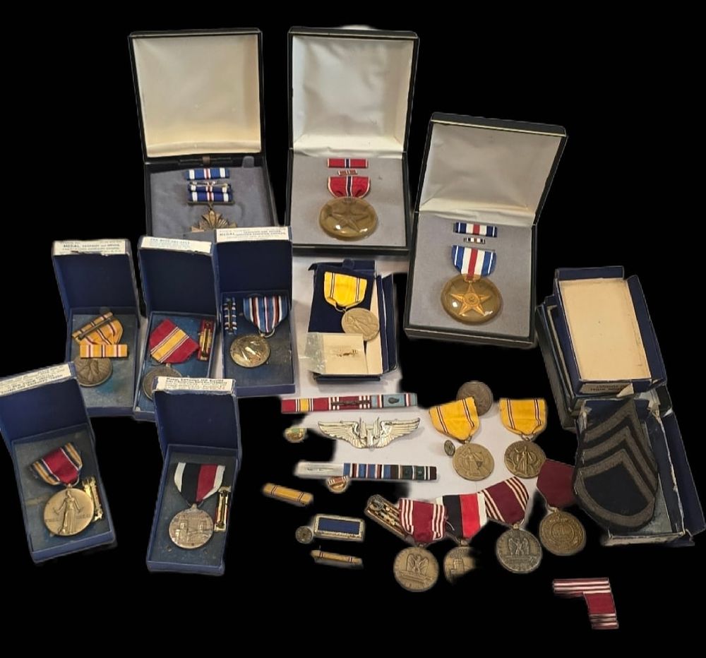 Lot 228A: USAAF Medal Group Cased DFC, Two Bronze Stars