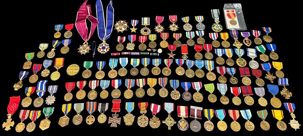 Lot 237: Large Assorted U.S. Decoration Accumulation