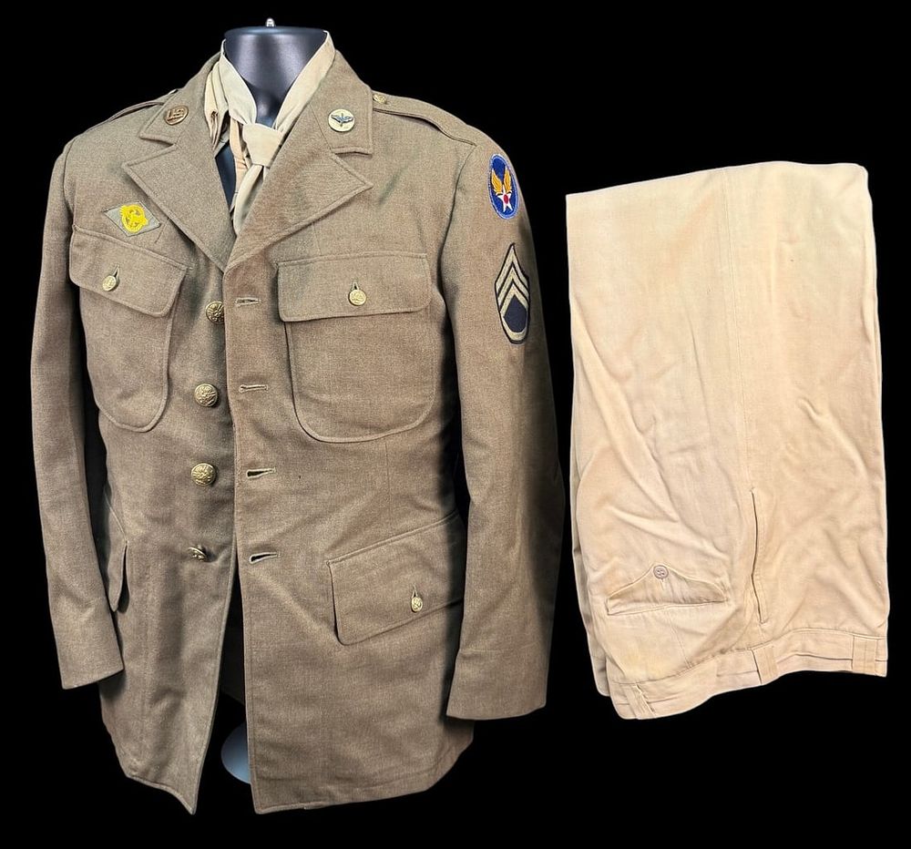 Lot 258: WWII USAAF Named Technical Sergeant Four-Pocket