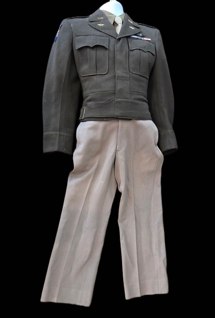 Lot 298: WWII 12th AAF Bullion Wing Ike Uniform Ensemble