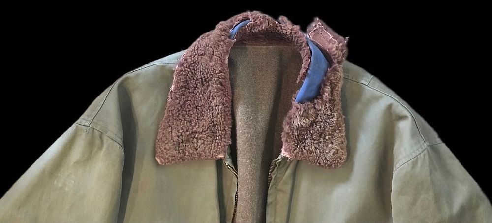 Lot 306: WWII USAAF B-15 Jacket & Complete F-3A Heated