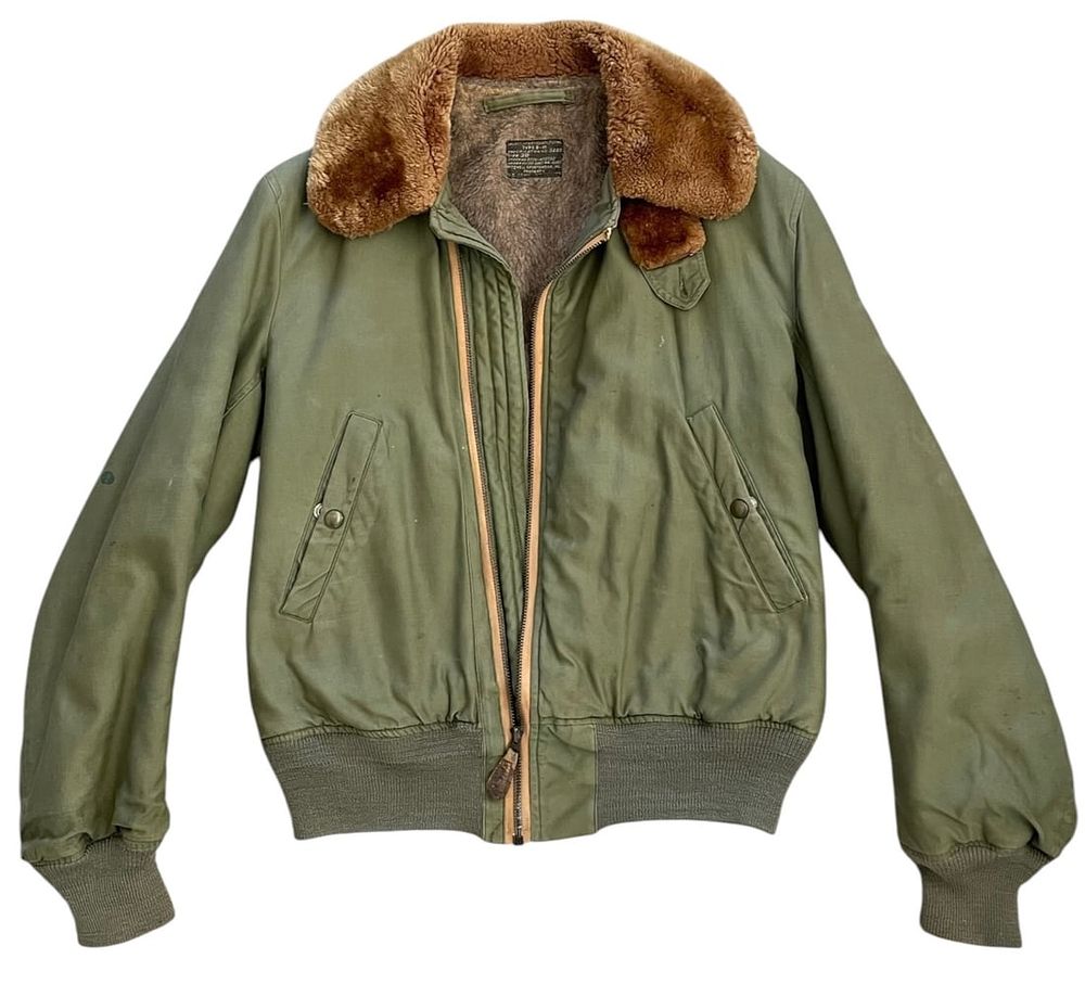 Lot 319: WWII USAAF Type B-15 Flight Jacket - Rough Wear