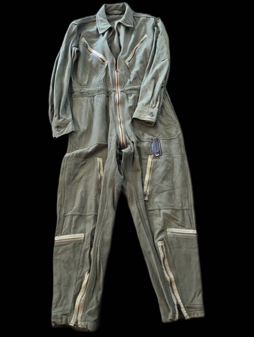 Lot 353: WWII Type L-1 Flight Suit - Small Regular