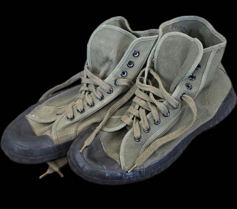 Lot 364: WWII USMC Canvas Jungle Sneakers, Guam Dec 1945