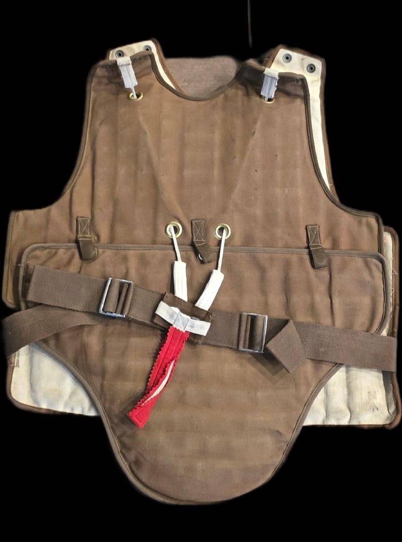 Lot 369: RARE WWII USAAF Wilkinson Sword Flak Vest & Apron