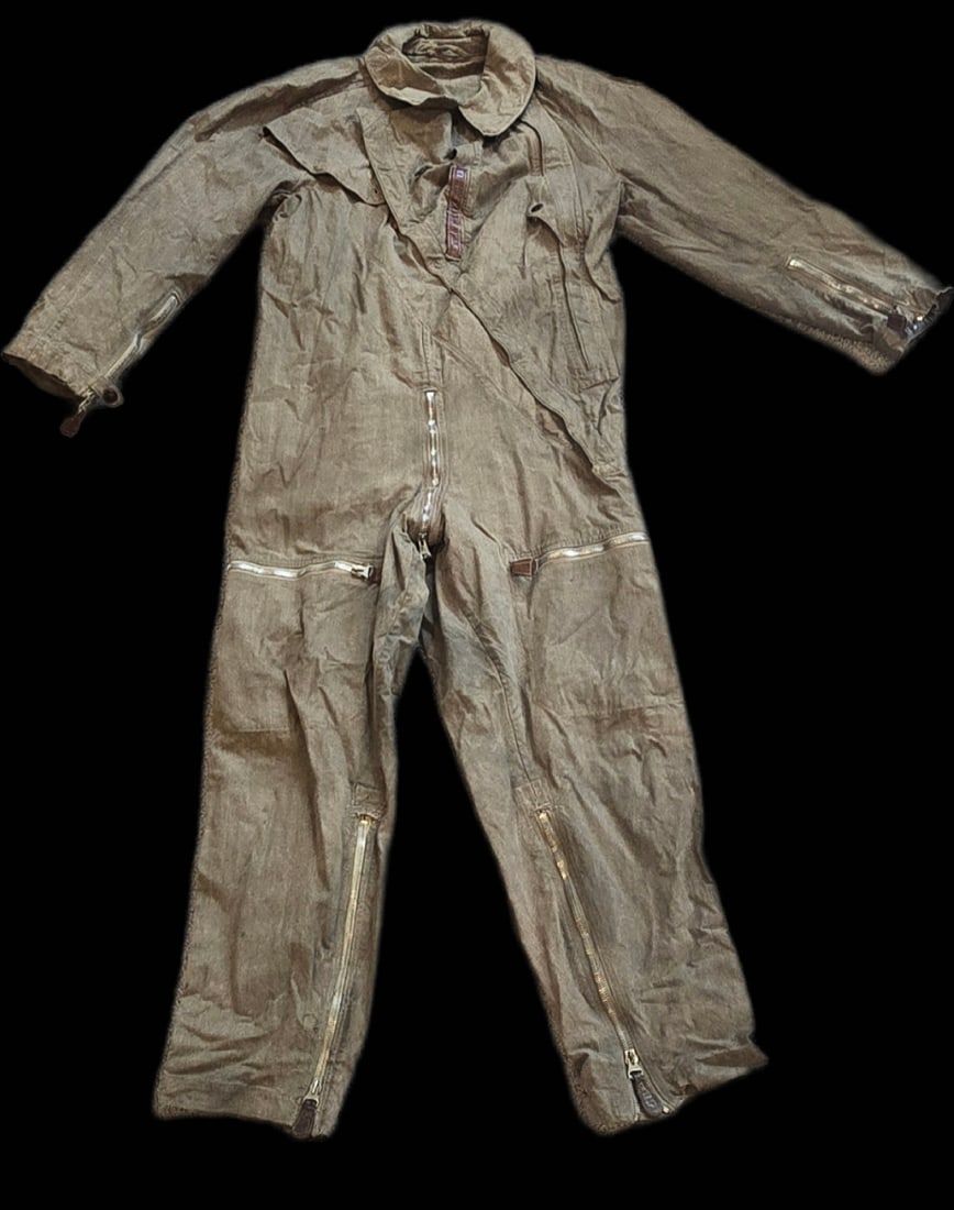 Lot 388: WWII Luftwaffe K So/34 2nd Pattern Flight Suit