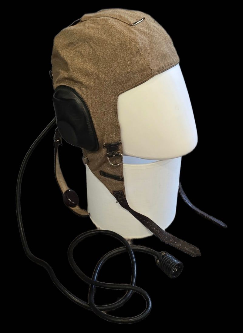 Lot 389: WWII Luftwaffe Siemens LKp S 101 Flying Helmet