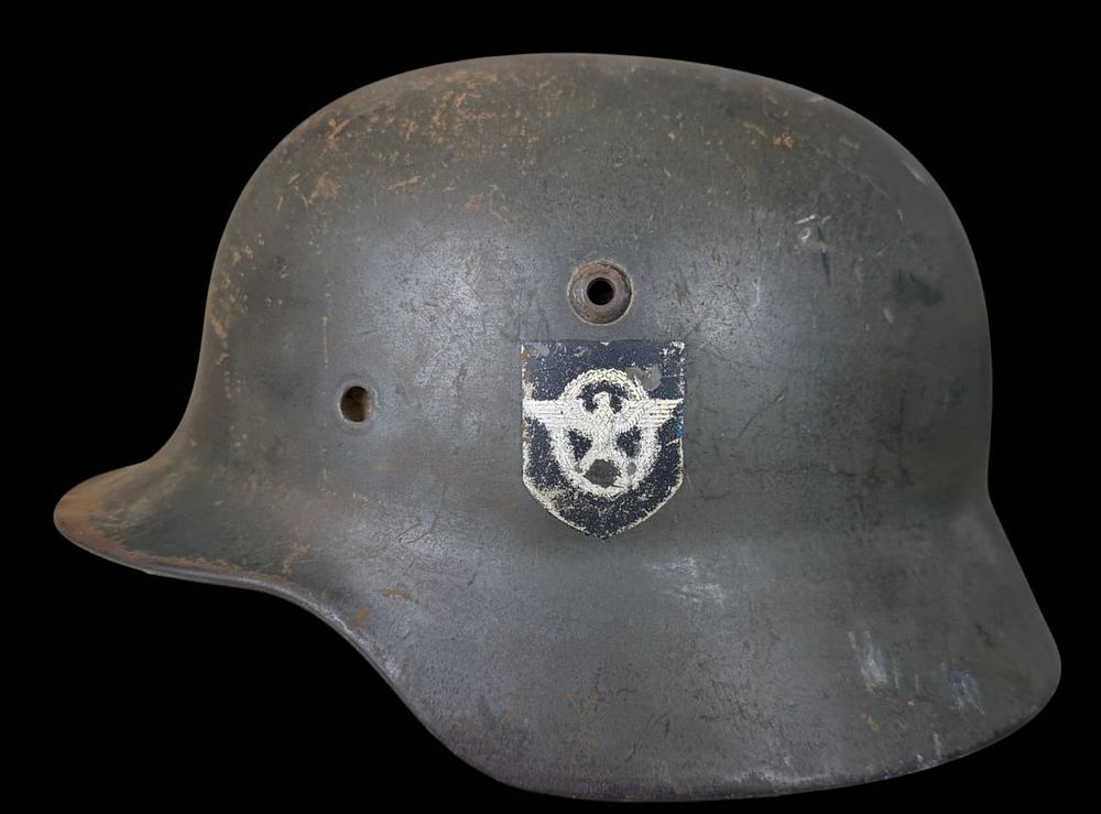 Lot 464: WWII German M35 DD Ordnungspolizei Helmet Shell
