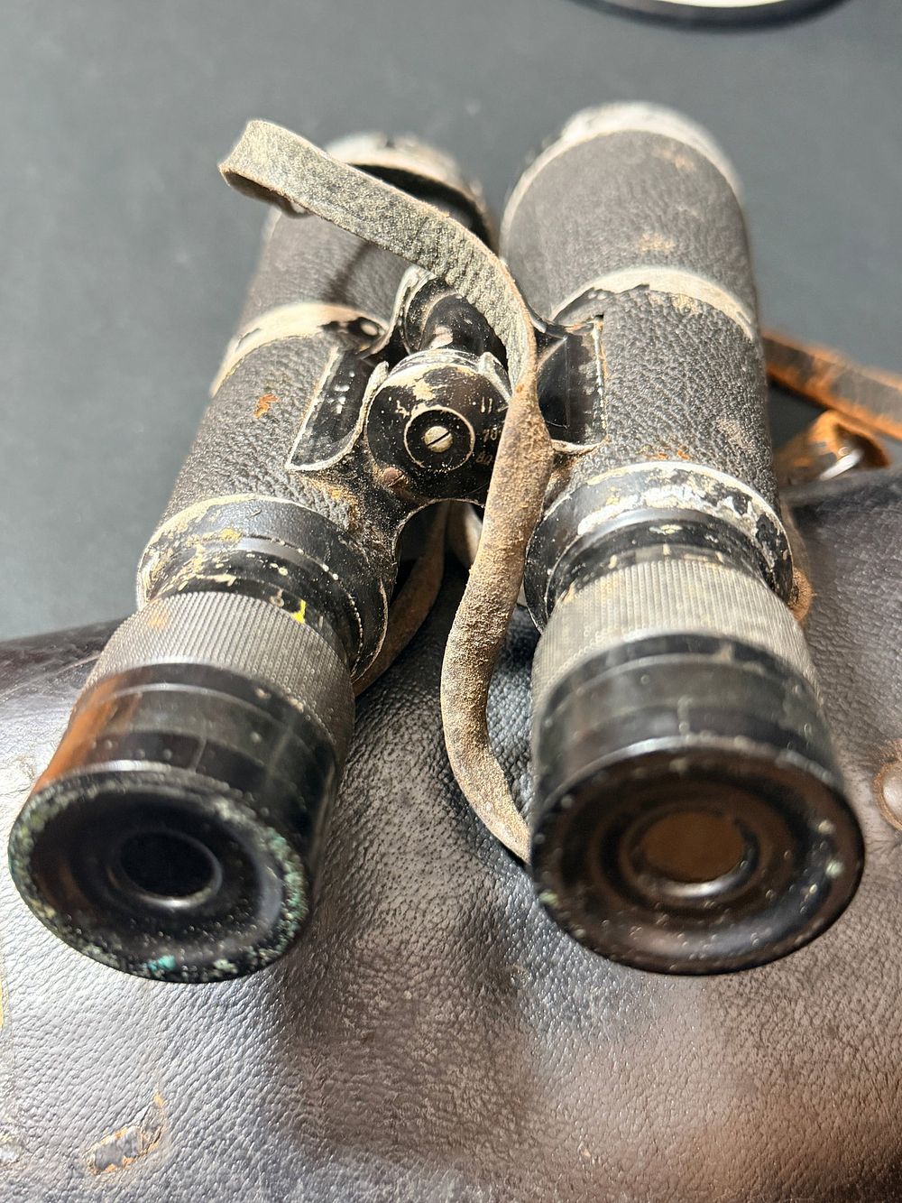 Lot 105A: WWII German Heer Binoculars - Vet Bring-Back ID'd