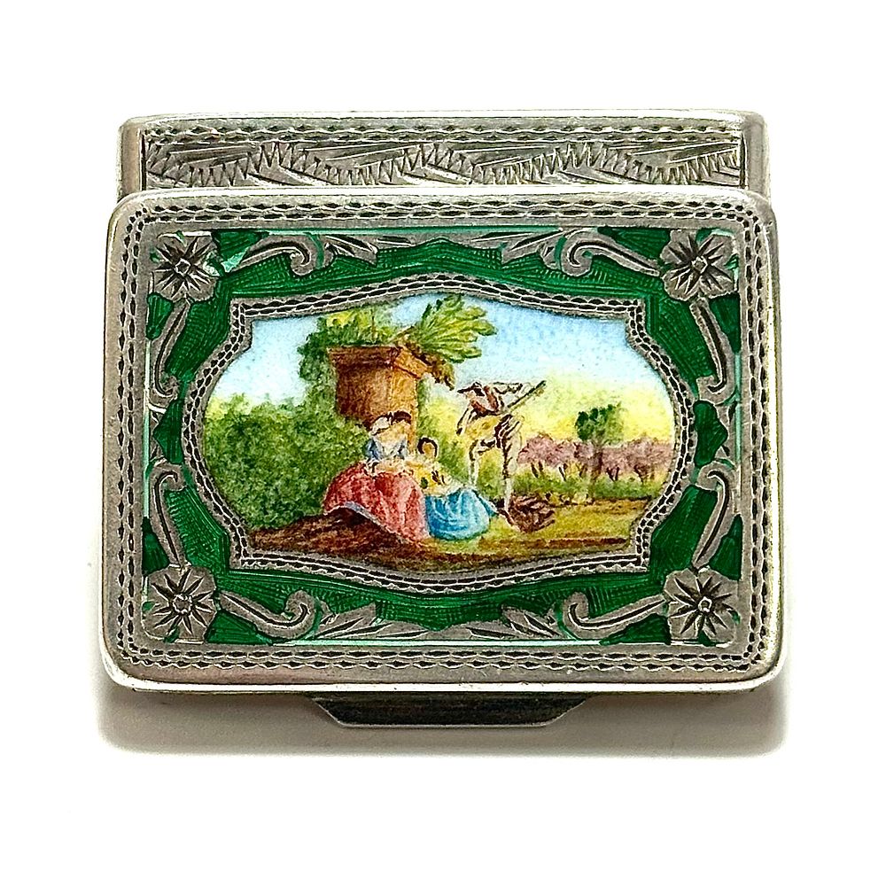 East and West Antique Auction House | Auction 3