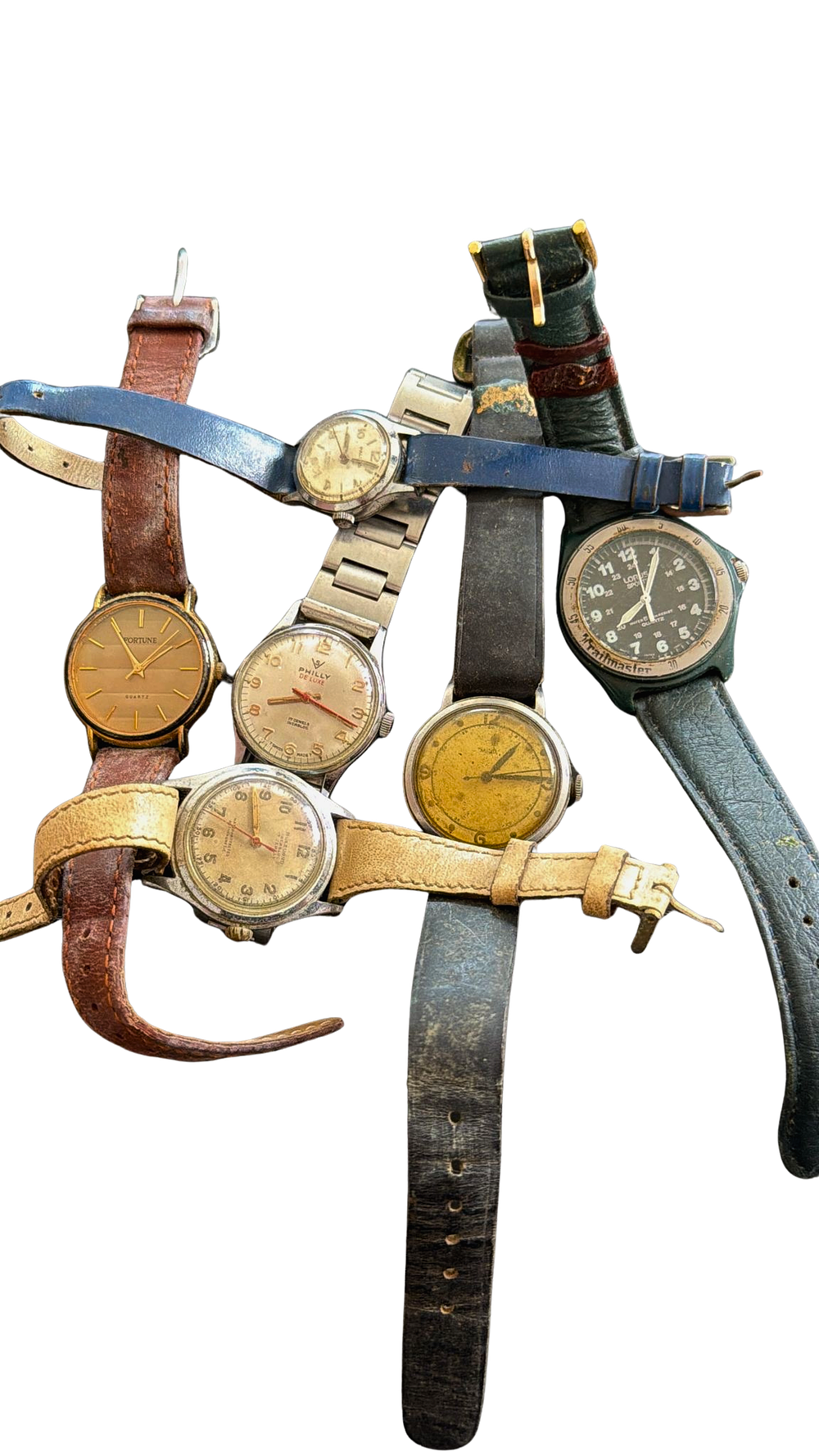 לוט של שישה שעונים במצבים שונים, נמכרים כמו בתמונה