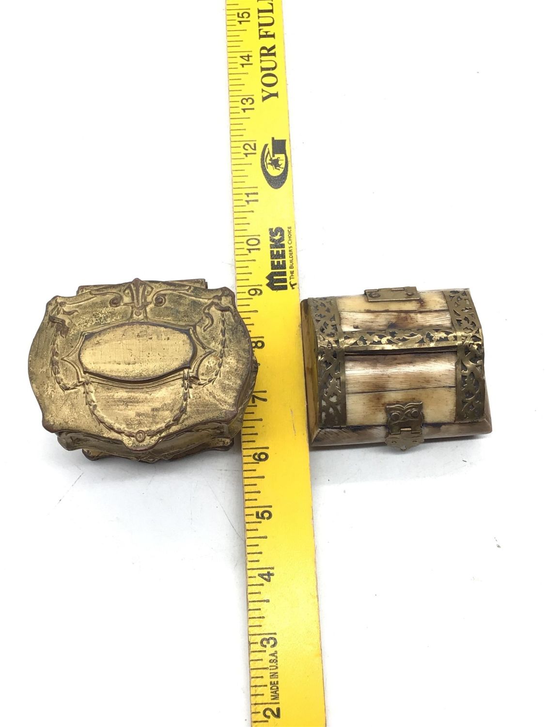 Lot 143 Two small jewelry boxes Easterly Auction Company