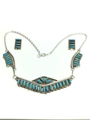 Zuni handmade jewelry set. Sterling Silver necklace and earrings with turquoise stones. 18.24 