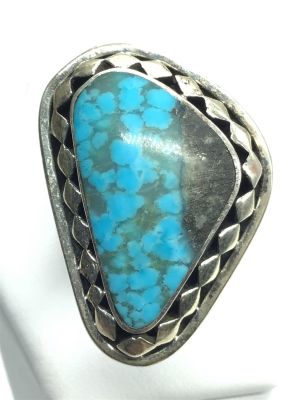 Navajo handmade ring. Sterling silver handmade Navajo ring featuring Kingman turquoise. 11.38 