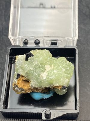 Rock, Crystal, Natural, Collectible, Mineral, Specimen. Babingtonite, Prehnite Massachusetts C 