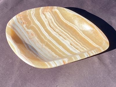Rock, Crystal, Natural, Decor, Collectible, Carving, Bowl. Banded Calcite Bowl 10.5x7.3