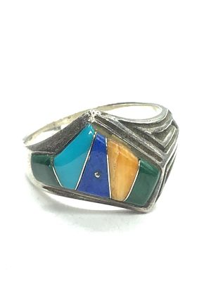 Artisan made ring. Sterling silver ring featuring multiple stone inlay. 5.27 grams of total 