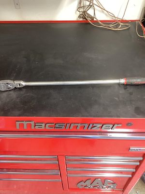 Snap on half inch swivel head socket wrench