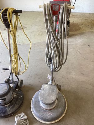 Brunswick Floor Buffer. 110V with 16" Buffer Pad