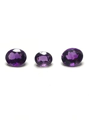 Amethyst gemstones. Oval cut amethysts, 11.65 carats total