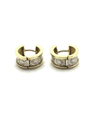 14k gold earrings. 14K yellow and white gold earrings. 4.20 grams of total weight.