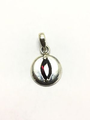 Sterling silver pendant featuring red garnet gemstone. 6.22 grams of total weight.