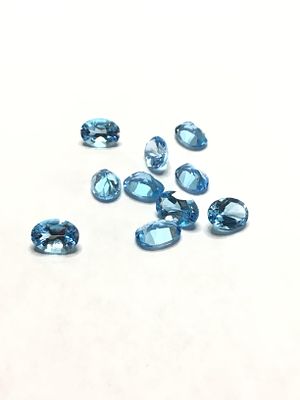 Blue topaz gemstones. Oval cut blue topazes. 10.00 carats total.