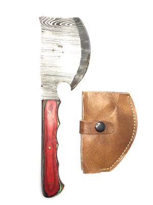 Damascus throwing/hunting axe. Throwing/hunting axe with Damascus blade and Sheath. Full Tang. 