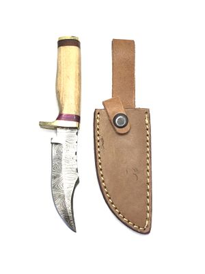 Damascus skinning knife with sheath. 4 inch blade length..