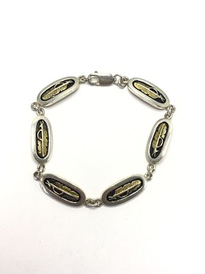 Artisan handmade bracelet. Sterling silver bracelet weighing 25.82 grams total. 7.5 inches 