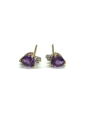 10k gold earrings. 10k yellow gold earrings with amethyst gemstones. 0.79 grams total weight. No 