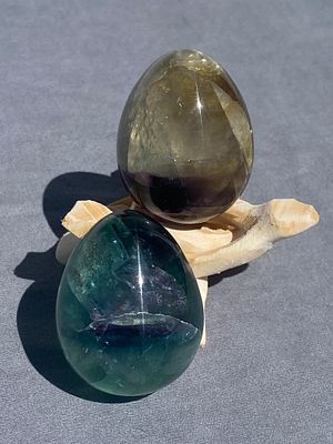 Egg, Fluorite, Rock, Crystal, Carving, Collectible. 2 Eggs: Fluorite (Fluorescent) 1.5"