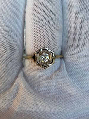 14k Two-Tone Vintage Ring. Beautifully crafted in 14K two-tone gold, this vintage-inspired ring 