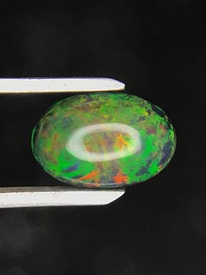 Opal cabachon. 16.5x11mm opal cabachon. 6.20 carats total.