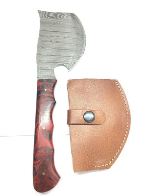 Damascus throwing/hunting axe. Throwing/hunting axe with Damascus blade and sheath. 10 inches 