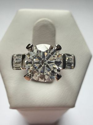 1.63 CT IGI Certified Diamond Sterling Silver Ring. Classic and timeless sterling silver diamond 