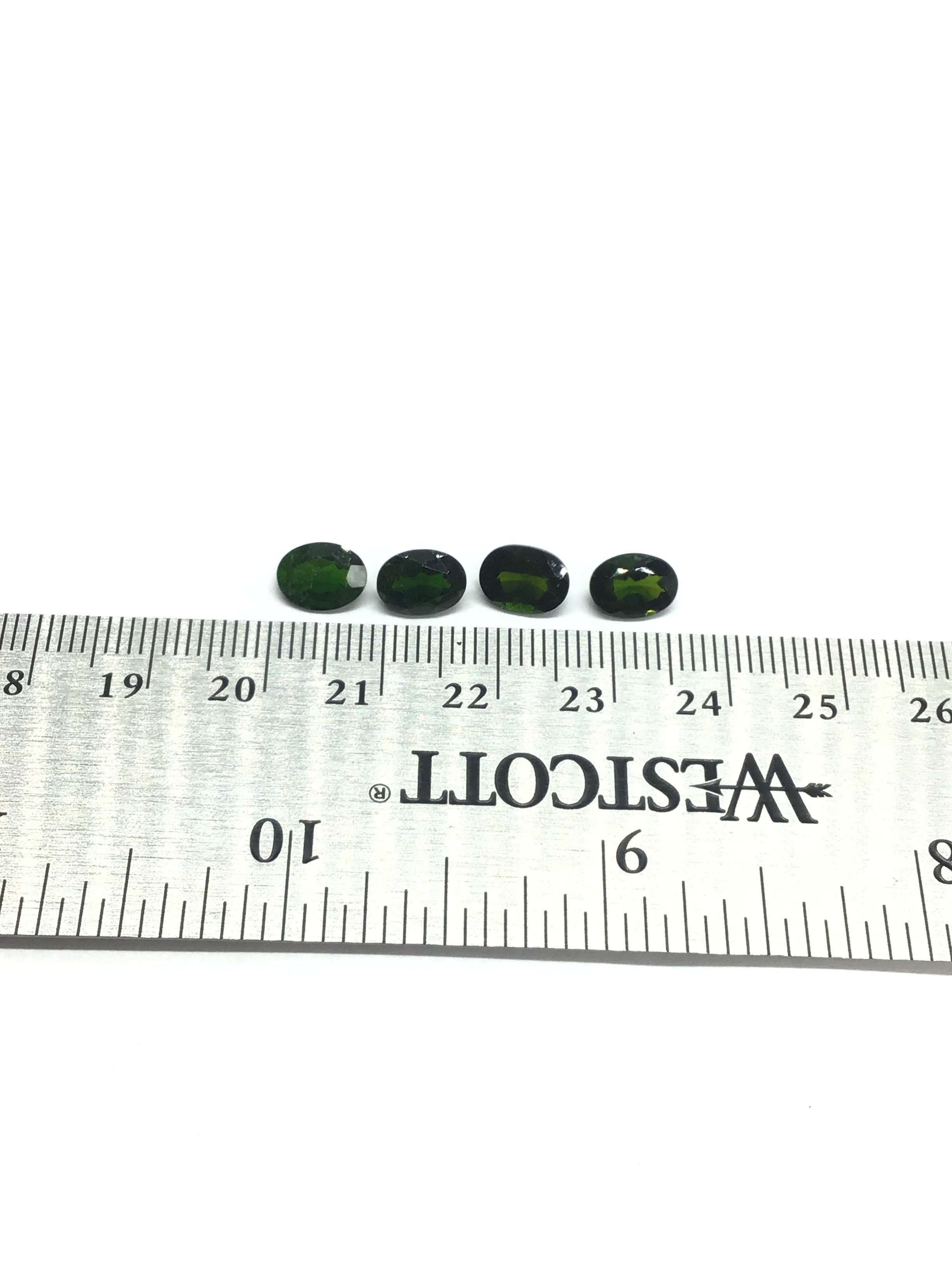 Chrome diopside gemstones