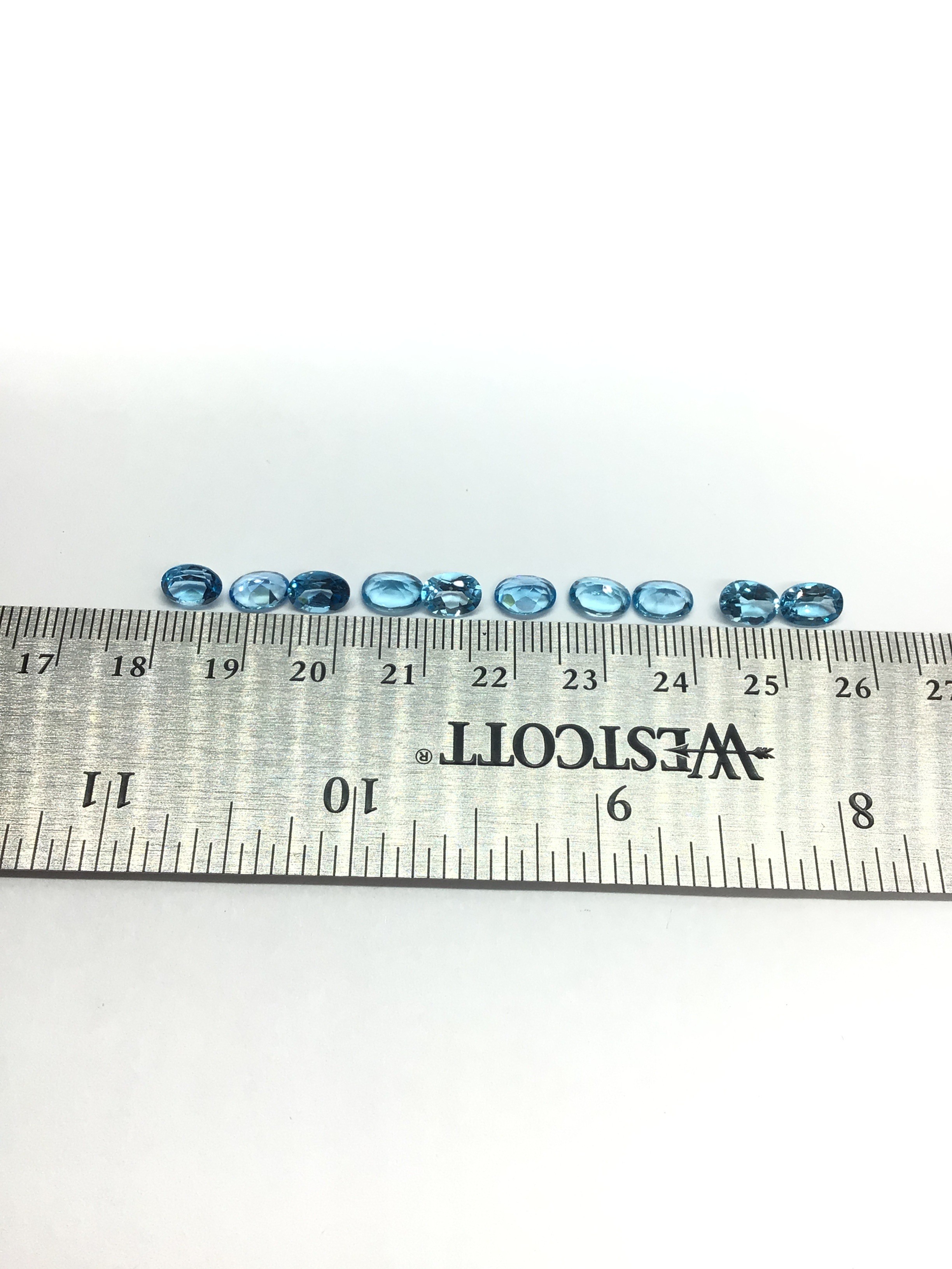Blue topaz gemstones