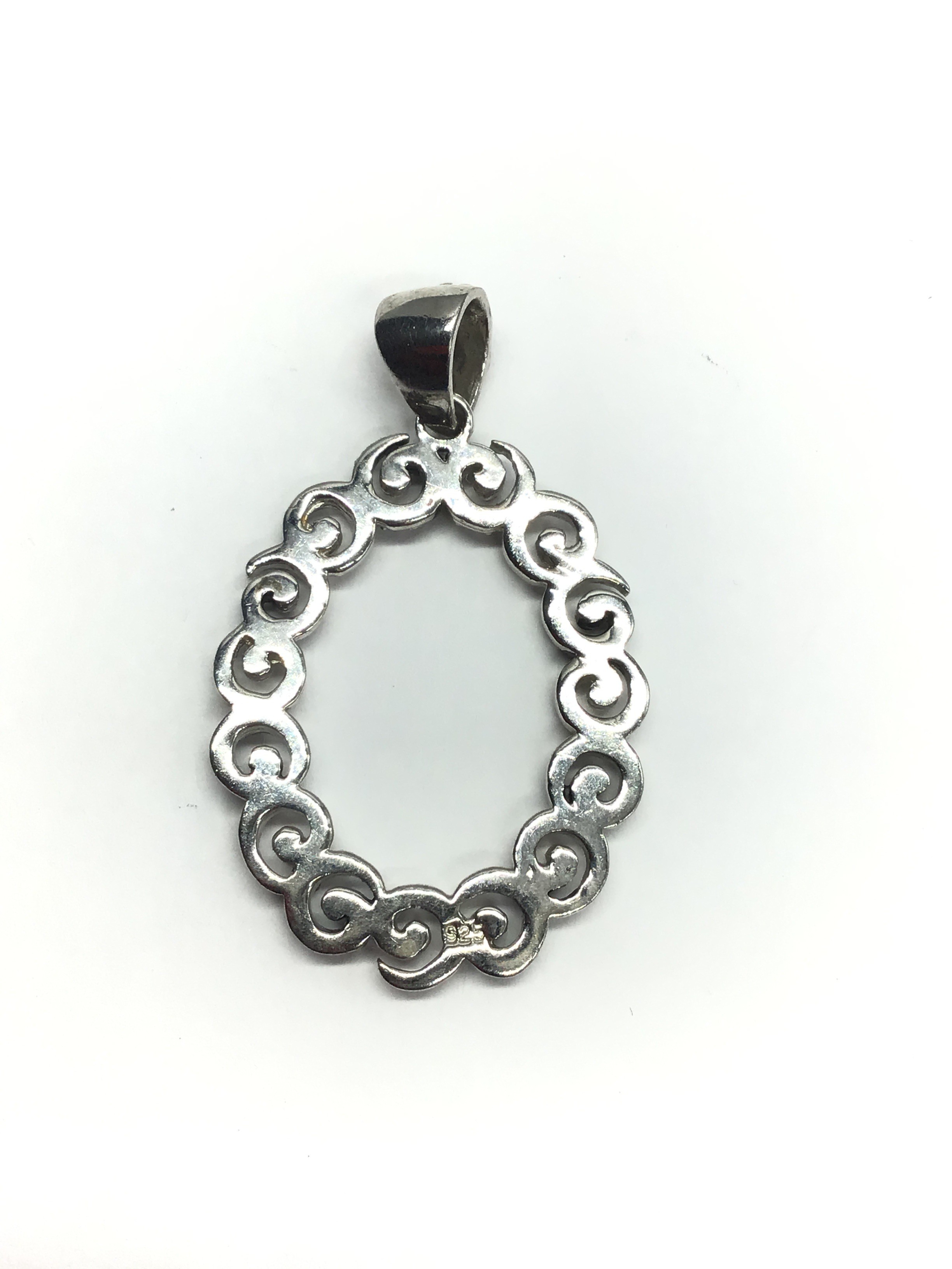 Sterling silver pendant