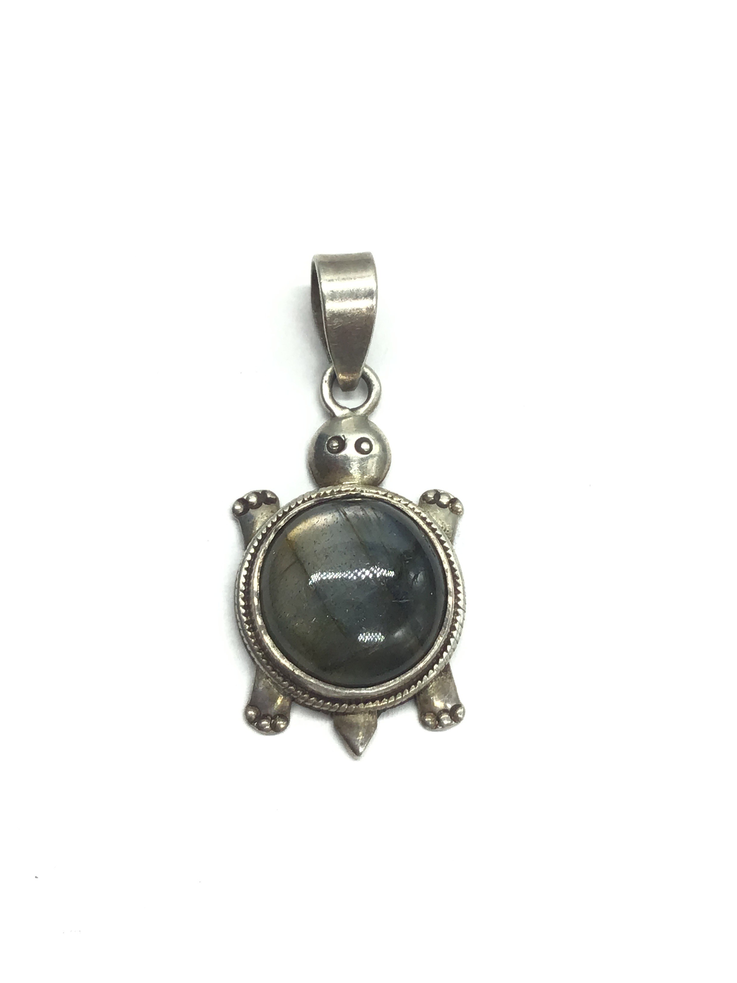 Sterling silver pendant