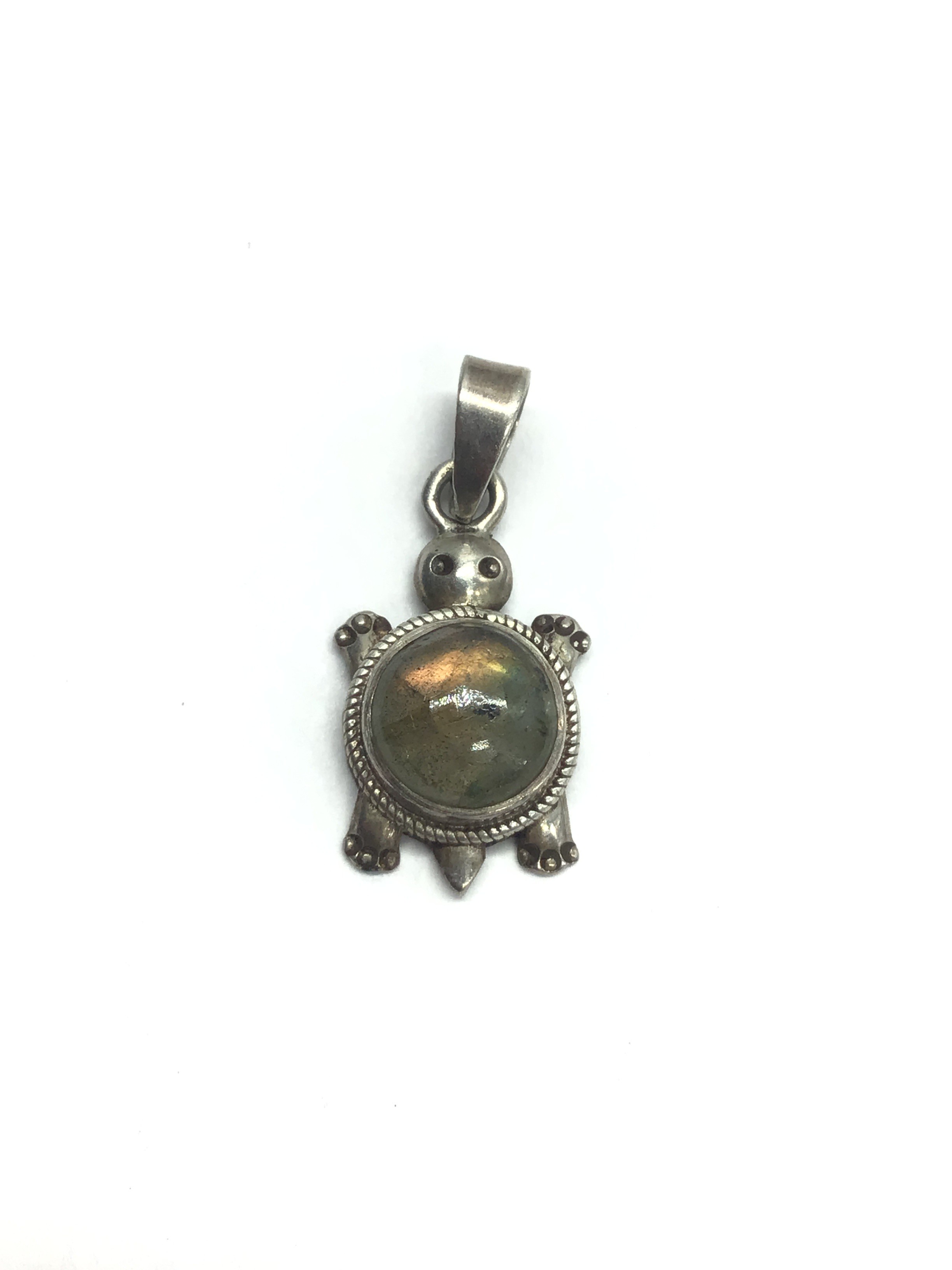 Sterling silver pendant