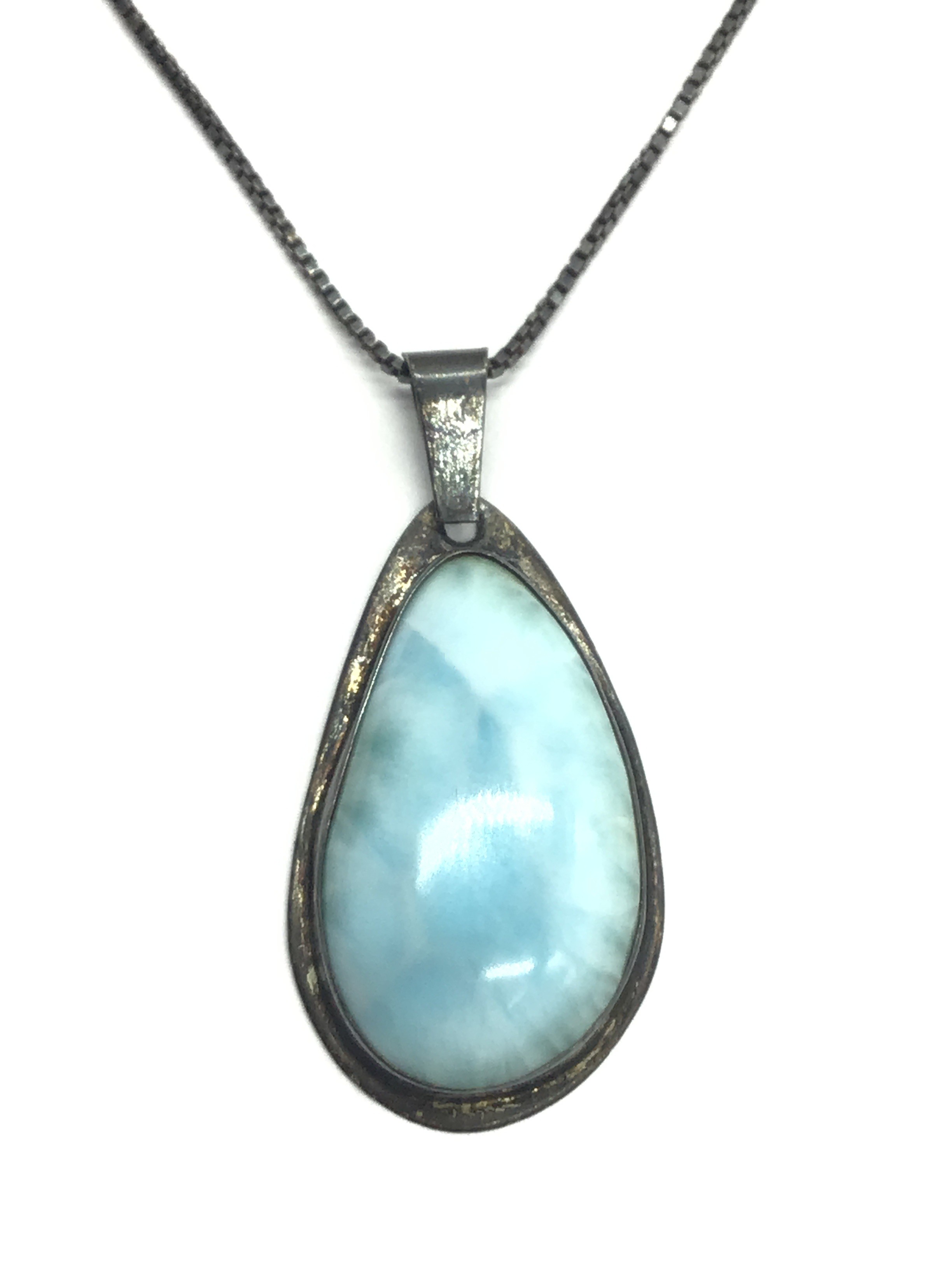 Sterling silver necklace with pendant