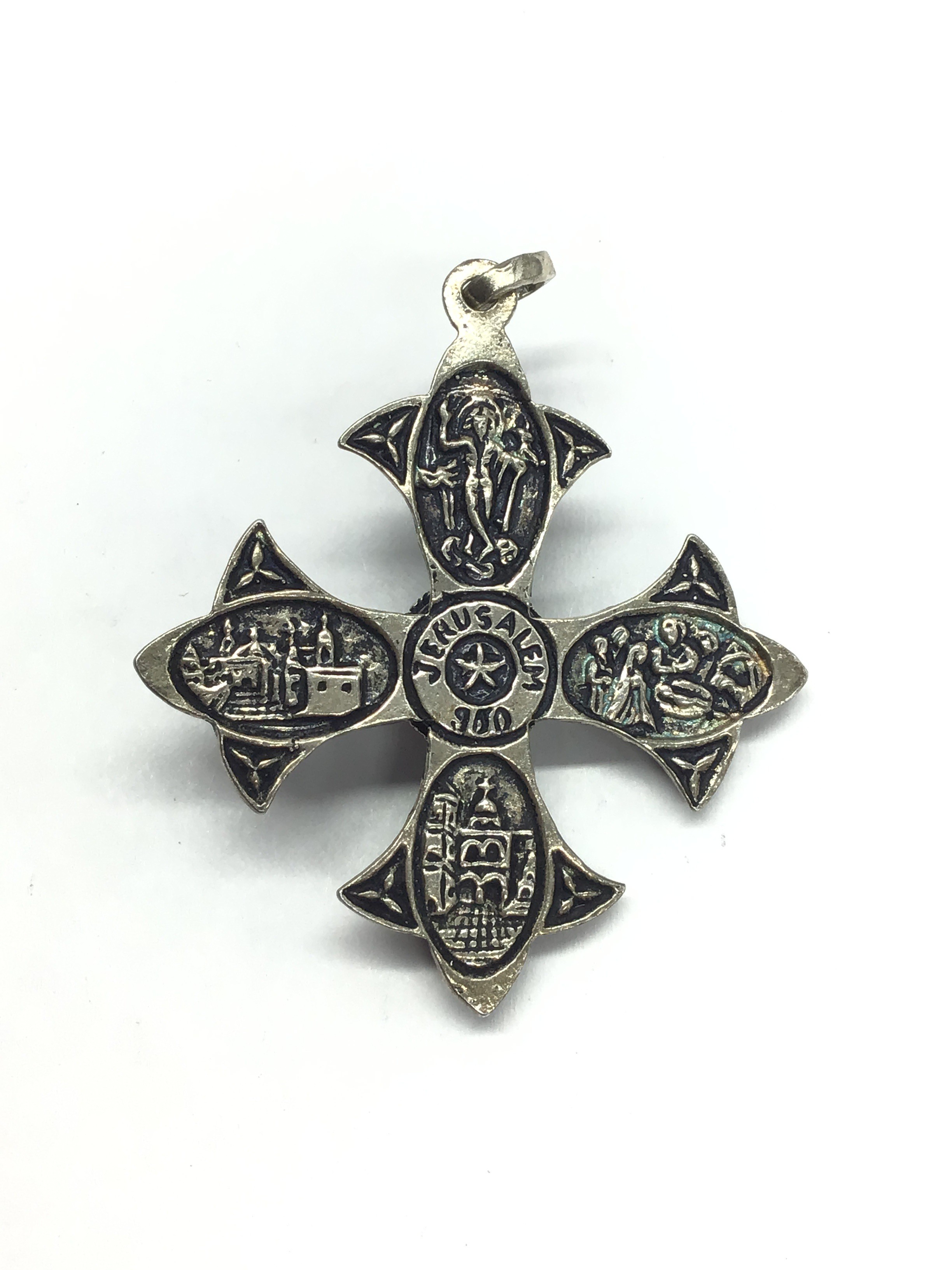 .950 silver pendant