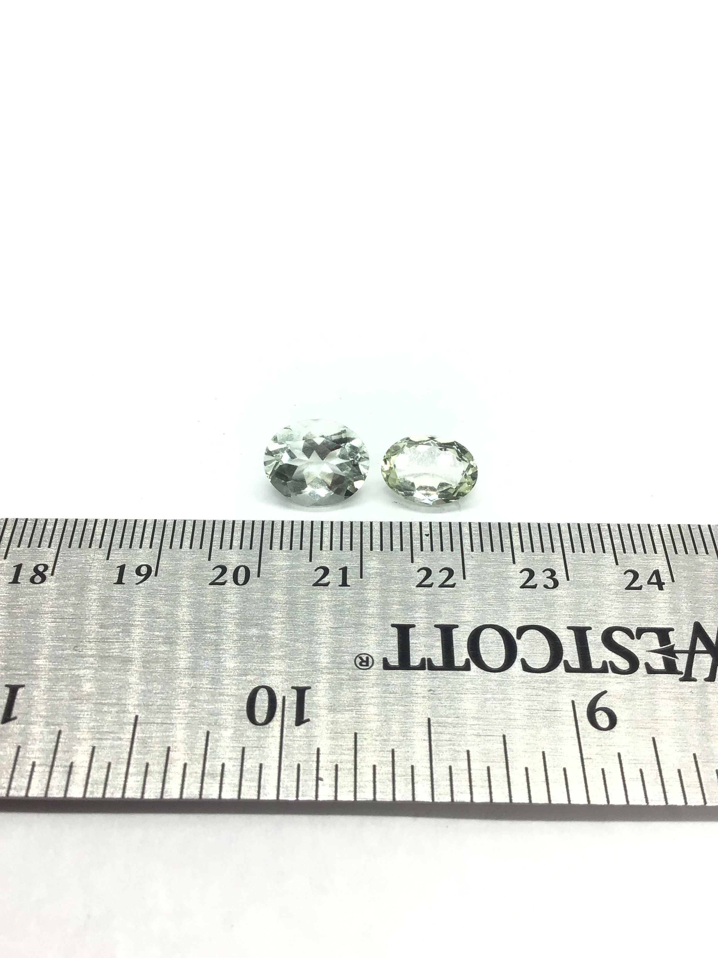 Hiddenite gemstones