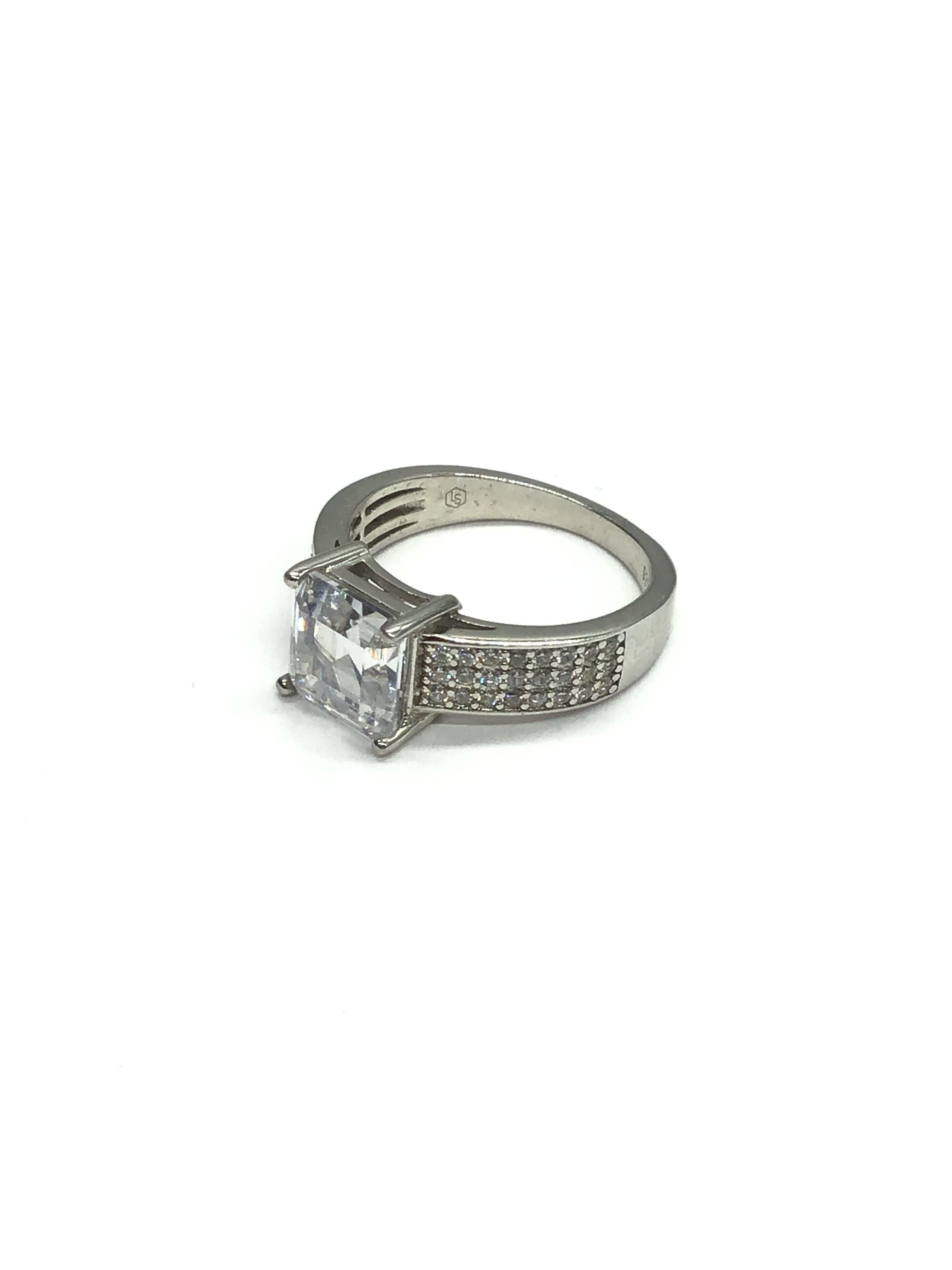 Sterling silver ring