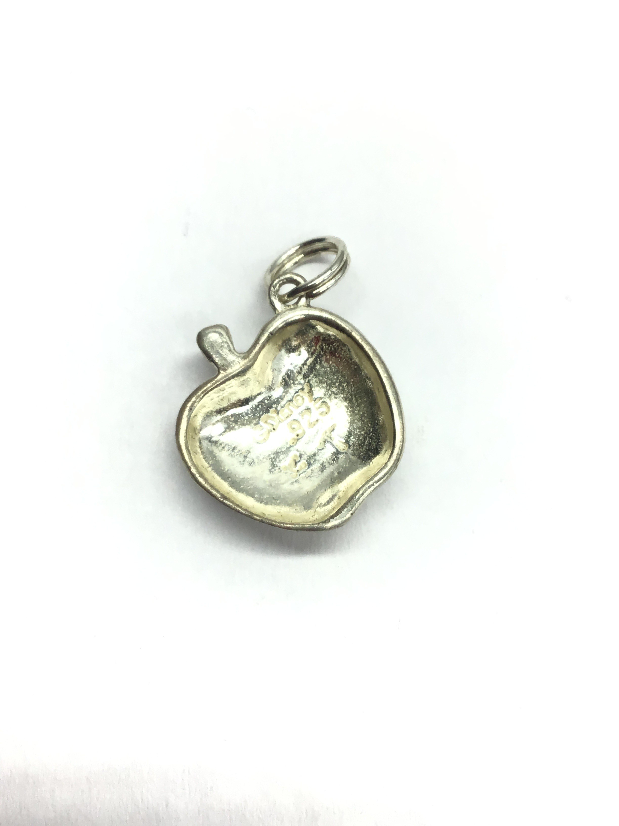 Sterling silver pendant