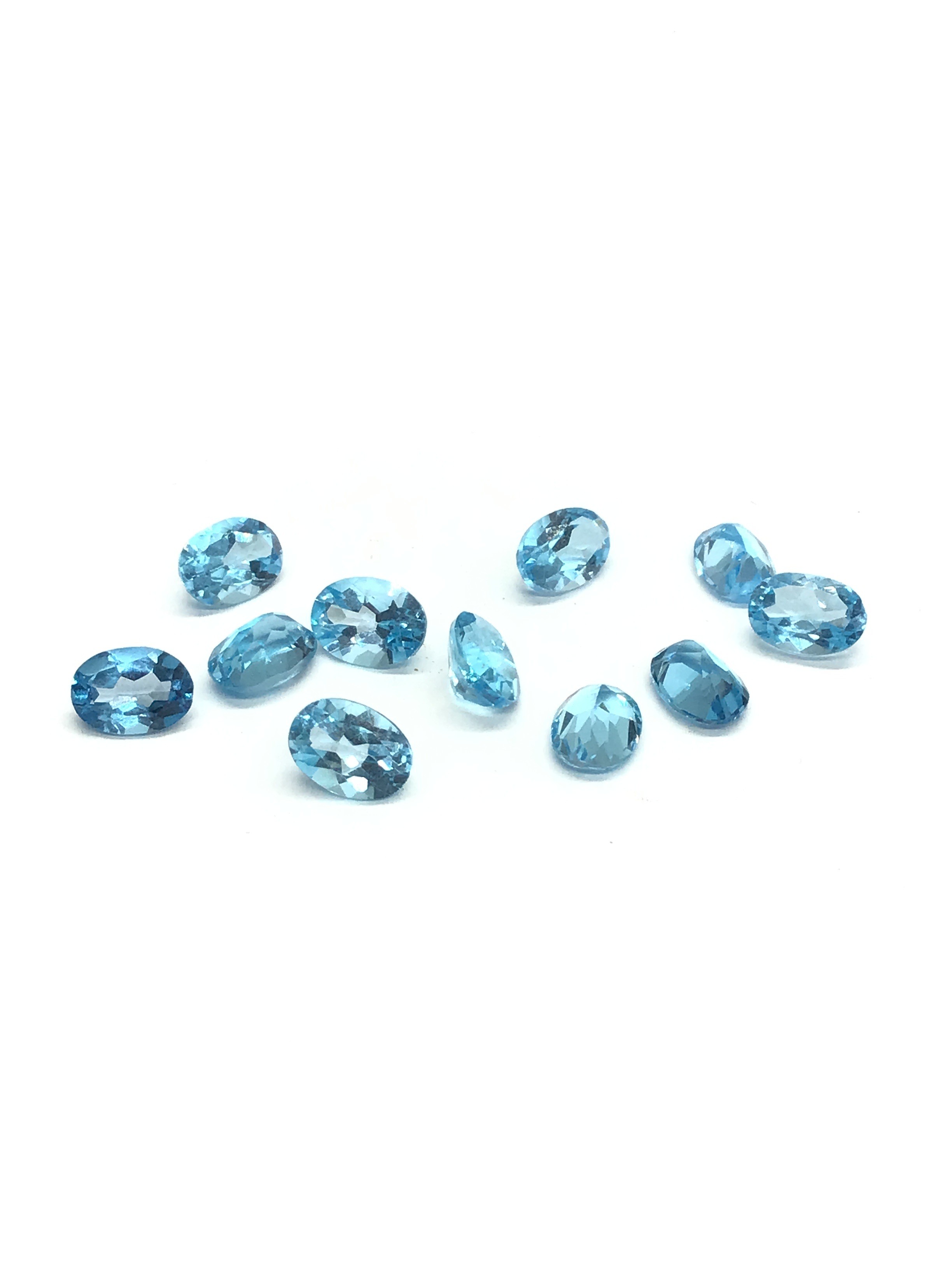 Blue topaz gemstones